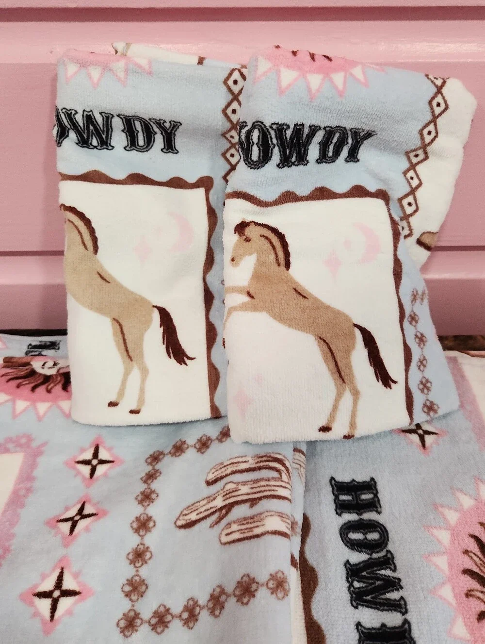 Wrangler Pink and Light Blue Western Stamp Horse Bath Towel Set